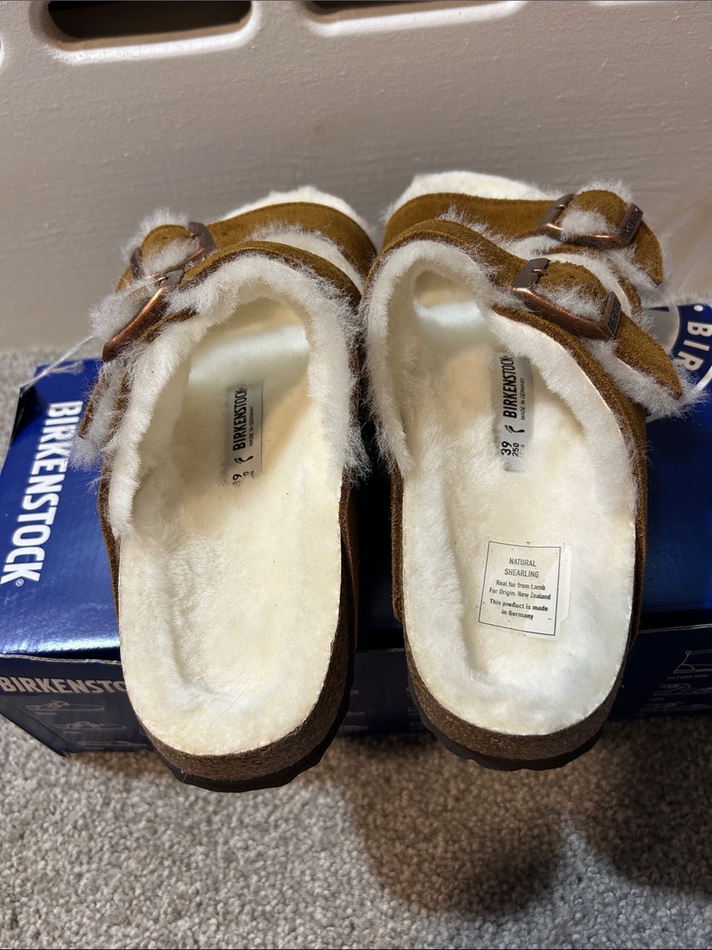 Birkenstock Arizona Mink Shearling and Suede sandals - Picture 4 of 6